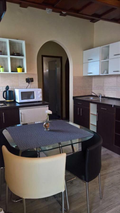 264 Lepes Vendeghaz Hotel Sárvár Екстериор снимка