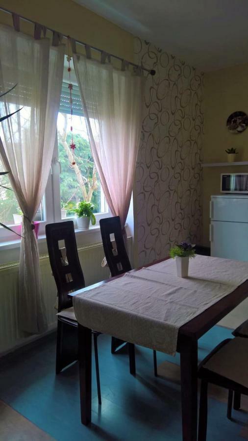 264 Lepes Vendeghaz Hotel Sárvár Екстериор снимка